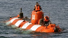 Chiếc tàu lặn sâu thuộc biên chế của Bộ Quốc phòng Nga đã bốc cháy hôm 1/7. Ảnh: TASS.