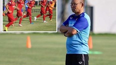 HLV Park Hang-seo lo lắng chăm sóc các cầu thủ trẻ cho chiến dịch vàng SEA Games 30. Ảnh: Ng.Dung