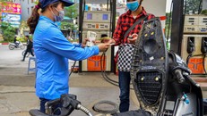 Sau điều chỉnh, giá xăng tiếp tục tăng mạnh