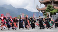 Đắm say với sắc màu Tây Bắc và chất thiền của 'Vũ điệu trên mây'