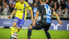 Công Phượng được khen là điểm sáng trong trận thua 0-6 của STVV