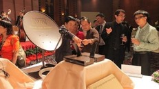 AVG trong những năm đầu thành lập chủ yếu bán các đầu thu phát sóng. - Ảnh: A. Tuấn