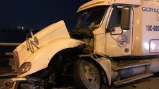 Hé lộ danh tính tài xế container tông người từ cầu Thanh Trì rơi xuống sông Hồng