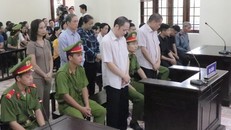 Cựu Giám đốc Sở GD&ĐT Hà Giang nhờ ‘xem điểm’ chứ không ‘nâng điểm’