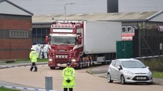 Hành trình của chuyến xe tử thần chở 39 người