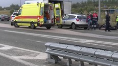 Cảnh sát đã chặn chiếc xe khả nghi trên tuyến đường gần Xanthi để tiến hành kiểm tra định kỳ. (Nguồn: rtp.pt)