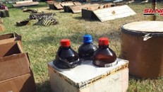 Quân đội Chính phủ Syria thu giữ được căn cứ vũ khí hóa học của phiến quân tại tỉnh Hama. - Nguồn: Ifeng