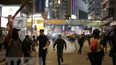 Người biểu tình quá khích tại Hong Kong ngày 2/11/2019. (Nguồn: THX/TTXVN)