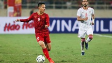 HLV Park Hang Seo lại tráo số áo, gây nhiễu loạn thông tin cho Thái Lan