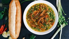 Thỏa mãn với 5 món ăn ngon tuyệt từ hải sản tươi Nghệ An 