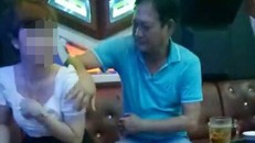 Làm rõ vụ Phó bí thư huyện ủy sờ ngực nữ nhân viên quán karaoke