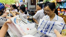 Sàn thương mại điện tử cam kết kiểm soát giá khẩu trang y tế