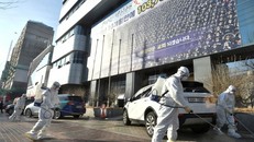 Xuất hiện ca 'siêu lây nhiễm', thị trưởng yêu cầu 2,5 triệu dân ở nhà