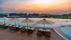 Muốn 'sống ảo' thật chất ở Vịnh Hạ Long, đừng quên ghé qua địa điểm có 1-0-2 này