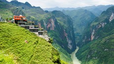 Hà Giang không phá dỡ công trình Panorama Mã Pì Lèng mà cải tạo thành điểm dừng chân