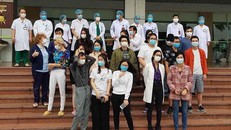 Các bệnh nhân được công bố khỏi bệnh sáng 30/3 tại Bệnh viện Bệnh nhiệt đới trung ương