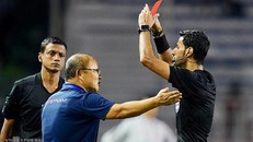 HLV Park Hang Seo có bị cấm chỉ đạo AFF Cup 2020?