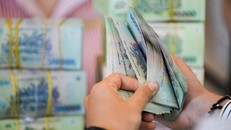 Cắt 50% kinh phí công tác nước ngoài của các bộ, ngành, địa phương