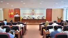 Tổng Thư ký Quốc hội, Chủ nhiệm Văn phòng Quốc hội Nguyễn Hạnh Phúc chủ trì họp báo. - Ảnh: VGP/Nhật Bắc