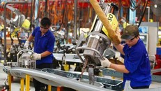 Người đứng đầu Chính phủ nêu rõ, có các đội phản ứng nhanh với dịch bệnh, thì cũng đồng thời phải có các đội phản ứng nhanh về kinh tế để kịp thời bù đắp giảm sút, giữ đà phát triển của nền kinh tế.