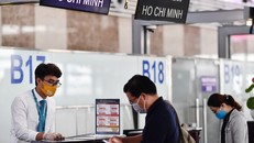 Bộ Tài chính vừa ban hành Thông tư số 46 nhằm giảm nhiều loại lệ phí hàng không. - Ảnh: Zing.vn