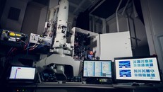 Kính hiển vi điện tử lượng tử ở Technion. - Ảnh: Times of Israel.