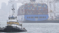 Doanh nghiệp chịu trận giữa căng thẳng Mỹ - Trung