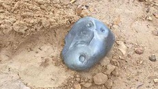 "Thiên thạch" nặng 2,8 kg rơi xuống thị trấn Sanchore. - Ảnh: IANS.