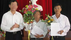 Khai man bằng cấp để thăng tiến, một Phó Chủ tịch huyện bị cảnh cáo