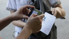 Trong cả 3 buổi thi vào lớp 10 THPT của Hà Nội, chỉ duy nhất buổi thi môn Toán vắng đến 28 cán bộ làm công tác thi. - Ảnh: Dân Trí