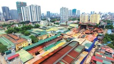 Nhiều nhà máy cũ còn tồn tại