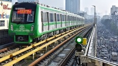 Tàu Cát Linh - Hà Đông chạy thử liên động trên ray vào cuối năm 2018. - Ảnh: Vnexpress