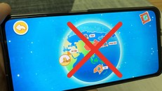 Game hướng tới trẻ em, nhưng chứa hình ảnh "đường lưỡi bò" phi pháp. - Ảnh: Zing.vn