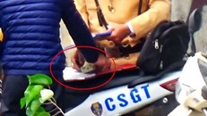 Hối lộ CSGT, nam thanh niên bị phạt 4 triệu đồng