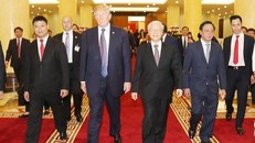 Sáng 12/11/2017, tại Trụ sở Trung ương Đảng, Tổng Bí thư Nguyễn Phú Trọng tiếp Tổng thống Hoa Kỳ Donald Trump thăm cấp Nhà nước tới Việt Nam. (Ảnh: Trí Dũng/TTXVN)