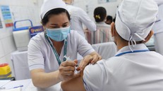 Việt Nam chuẩn bị tiêm thử nghiệm vaccine COVIVAC cho 30 người