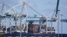 Mỹ ghi nhận mức thâm hụt thương mại 80,2 tỷ USD trong tháng 11/202