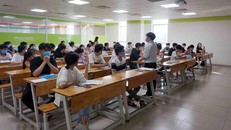 Thí sinh cần cẩn trọng khi luyện thi qua mạng