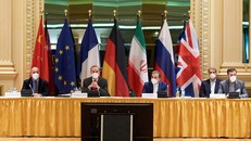 Đại diện EU và Iran tham dự các cuộc đàm phán ở Vienna, Áo hồi tháng 4/2021. 