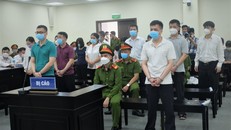 Các bị cáo tại phiên tòa.