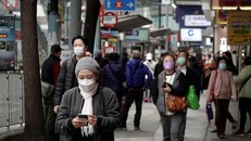 Số ca mắc mới COVID-19 mới tại Hong Kong (Trung Quốc) tăng trở lại