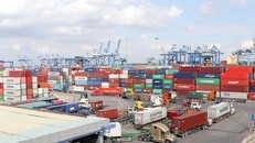 Giải quyết kiến nghị về đóng phí sử dụng hạ tầng khu vực cửa khẩu cảng biển