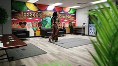 Mỹ truy tố 47 đối tượng biển thủ 250 triệu USD cứu trợ trong đại dịch COVID-19