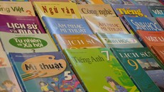 Bộ GD&ĐT sẽ tăng cường giám sát tuyển chọn tác giả, thực nghiệm sách giáo khoa