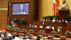 Bộ trưởng Bộ Xây dựng Nguyễn Thanh Nghị trả lời chất vấn, chiều 3/11/2022. 