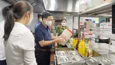 Từ ngày 15/12, Hà Nội bắt đầu cao điểm kiểm tra an toàn vệ sinh thực phẩm