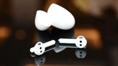 Huawei ra mắt tai nghe thông minh thế hệ mới FreeBuds 3 