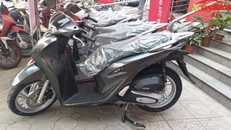 Giá Honda SH 150 2020 tăng từng ngày, Nhà nước cũng thất thu thuế từng ngày? 
