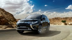 Mitsubishi Outlander 2020 2.4L phong cách, an toàn, mạnh mẽ vừa được giới thiệu