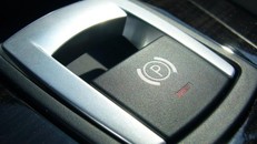 Ưu - nhược điểm của phanh tay điện tử trên ô tô